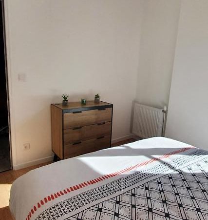 Appartement D'Hippolyte - Vue Musee Rimbaud Charleville-Mézières Eksteriør billede